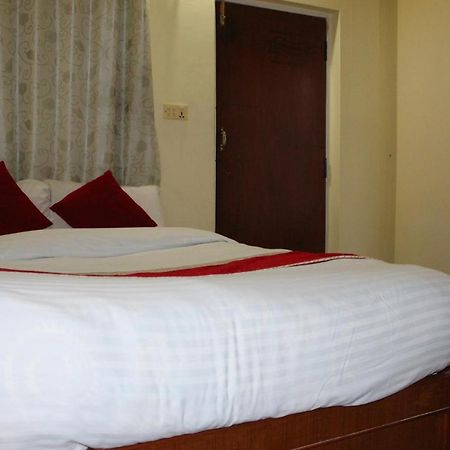 Hotel Snow Leopard Pokhara Exterior foto