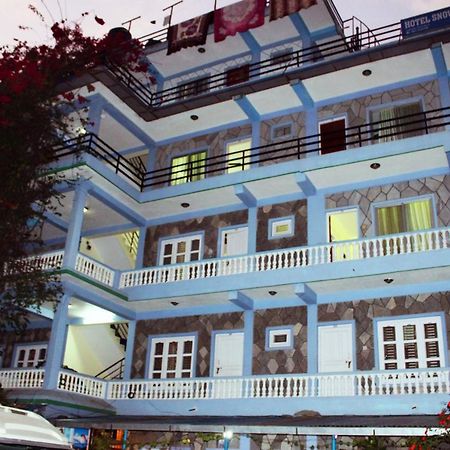 Hotel Snow Leopard Pokhara Exterior foto