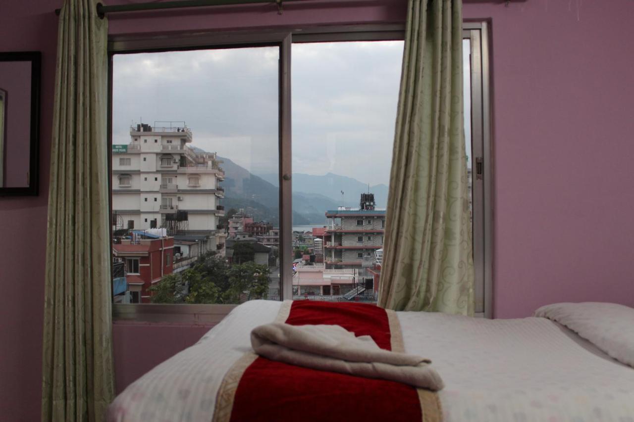 Hotel Snow Leopard Pokhara Exterior foto