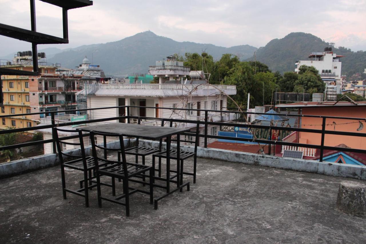 Hotel Snow Leopard Pokhara Exterior foto