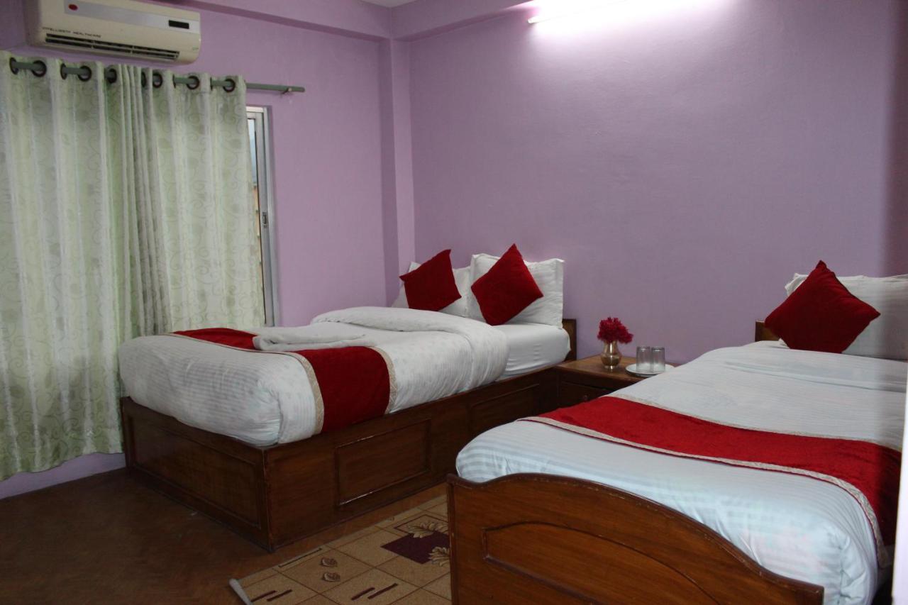 Hotel Snow Leopard Pokhara Exterior foto