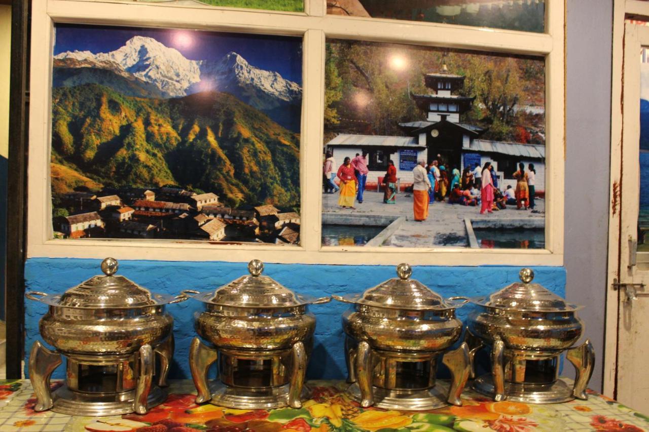 Hotel Snow Leopard Pokhara Exterior foto
