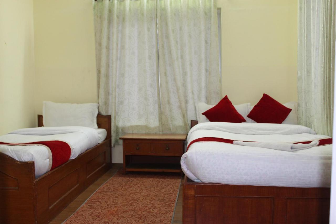 Hotel Snow Leopard Pokhara Exterior foto