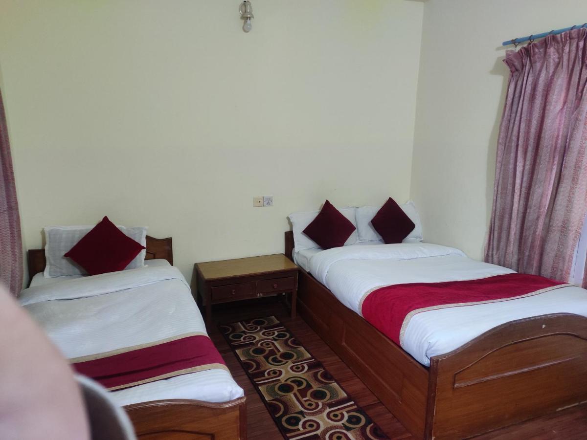 Hotel Snow Leopard Pokhara Exterior foto