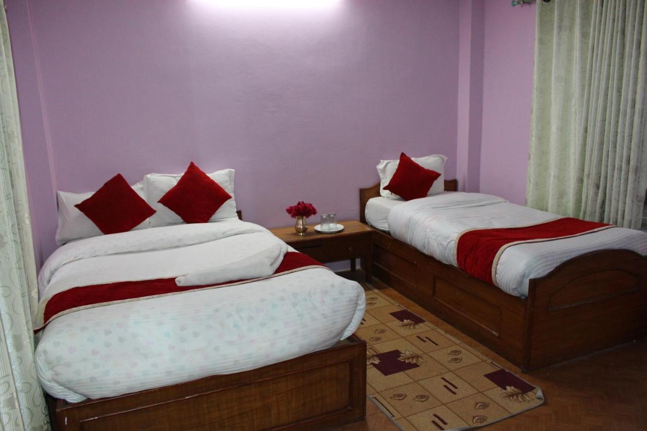 Hotel Snow Leopard Pokhara Exterior foto
